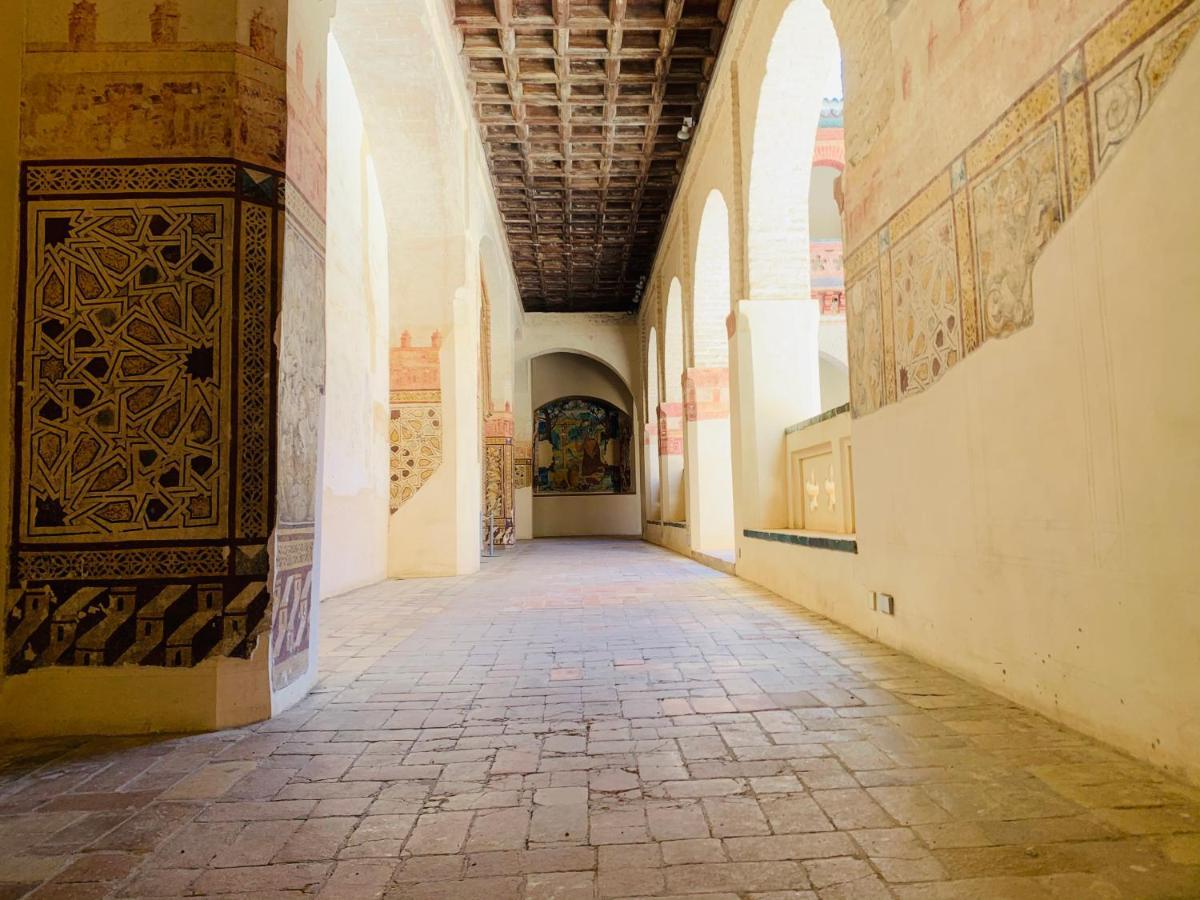 Puerta Carmona Apartment